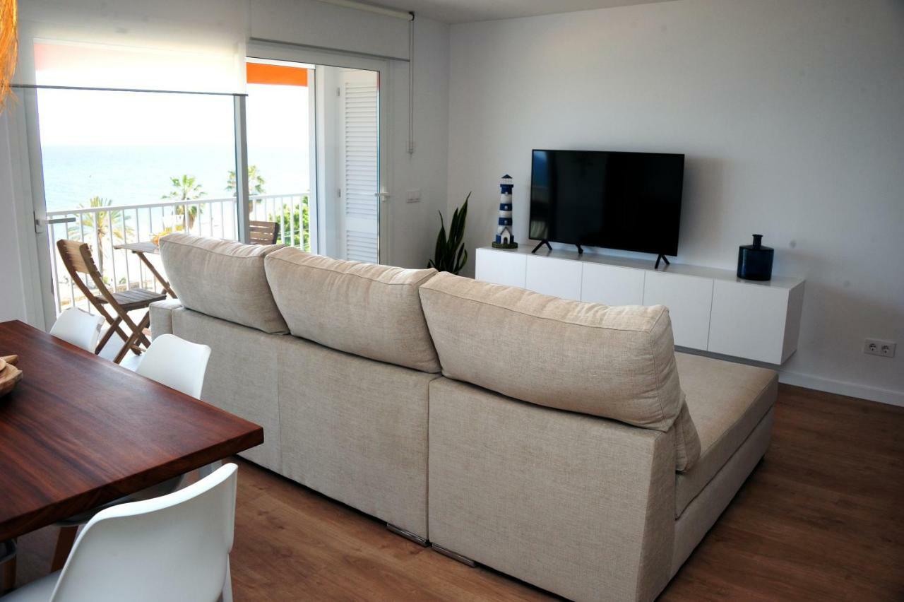 Apartamento Frente Al Mar Canet De Mar Zewnętrze zdjęcie
