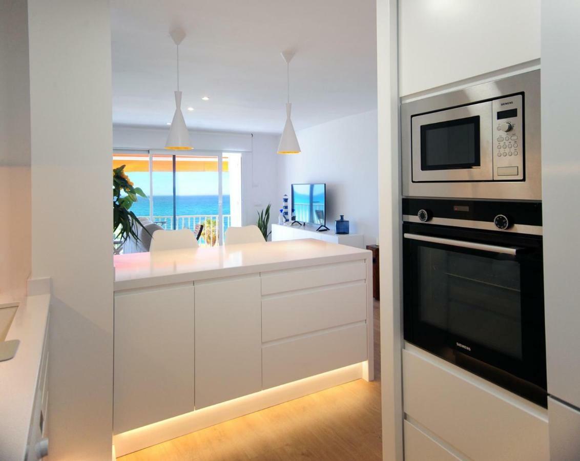 Apartamento Frente Al Mar Canet De Mar Zewnętrze zdjęcie